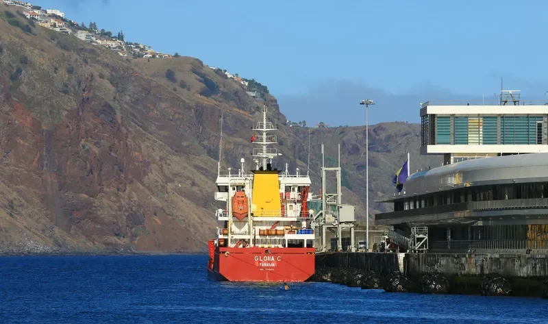 GLORIA C Tanker IMO 9540273 photo 4