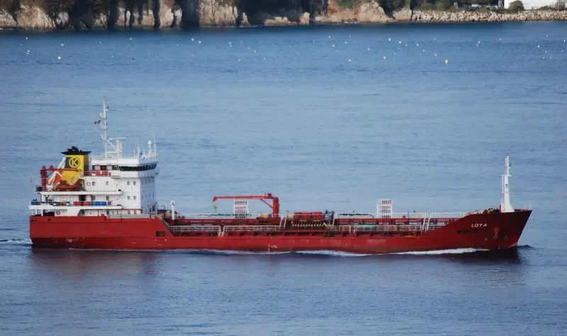 GLORIA C Tanker IMO 9540273 photo 6