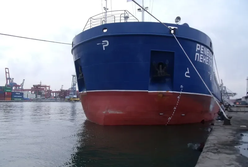 PENELOPE Tanker IMO 9540364 photo 10