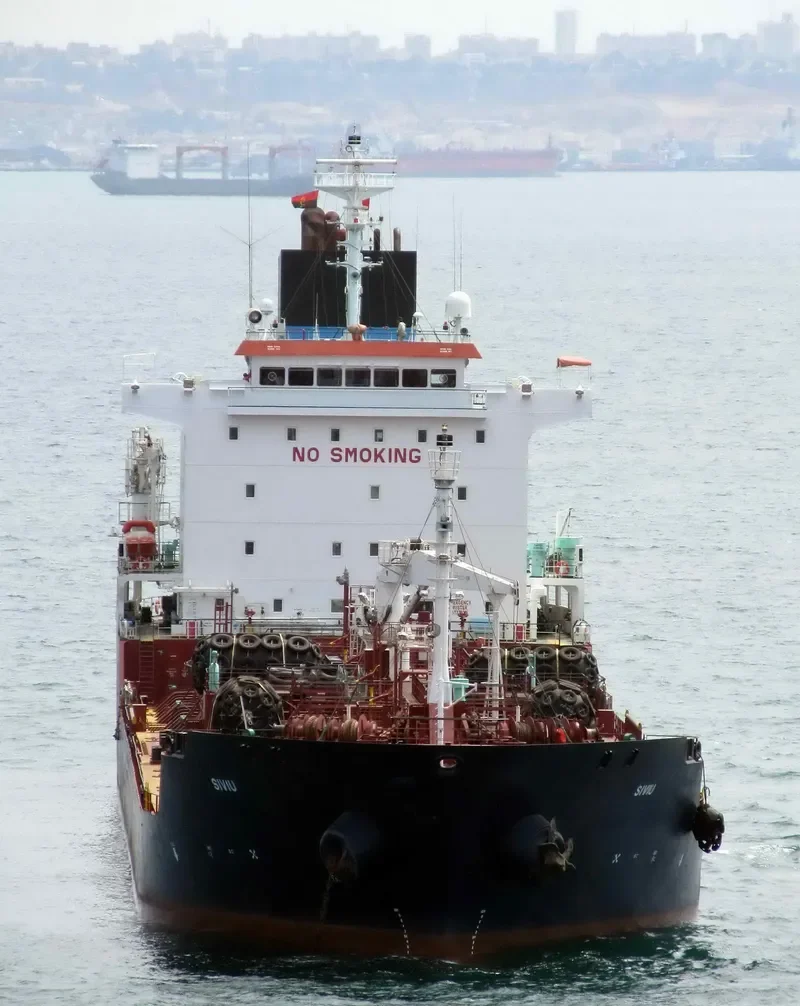 SIVIU Tanker IMO 9541289 photo 2