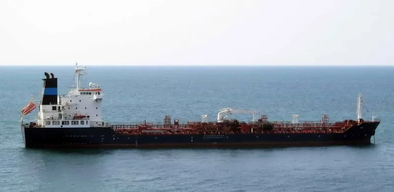 SIVIU Tanker IMO 9541289 photo 4