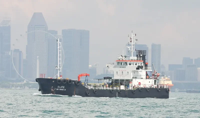 ELITE Tanker IMO 9542116 photo 4