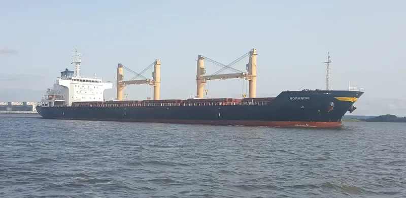 ROMANDIE Bulk Carrier IMO 9542829