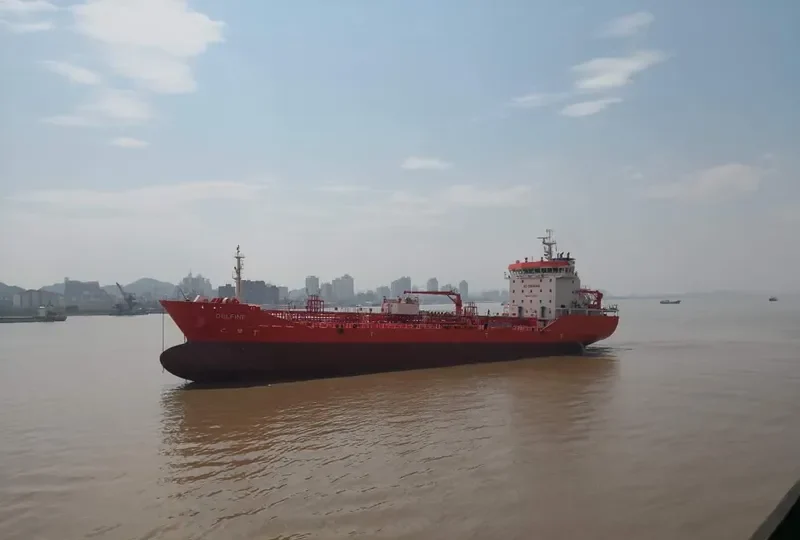 DELFINE Tanker IMO 9542908 photo 2