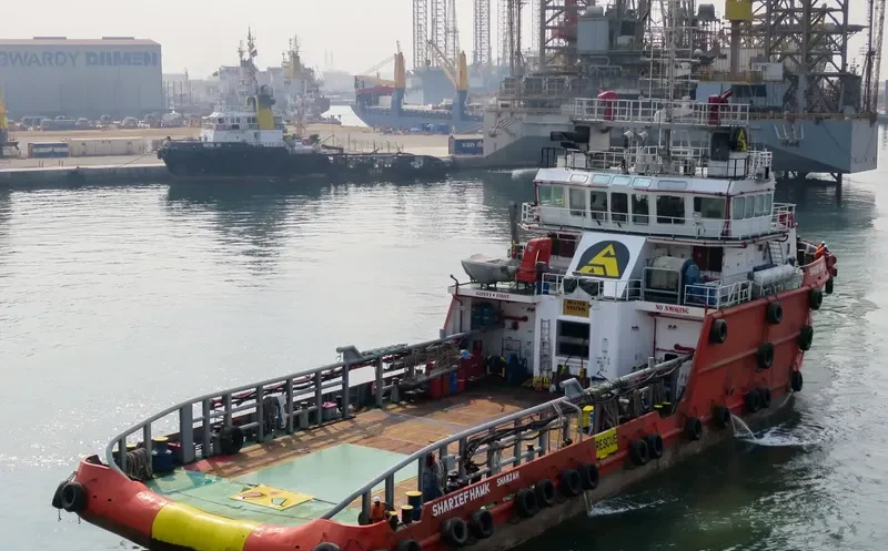 SHARIEF HAWK Offshore Vessel IMO 9543160 photo 3