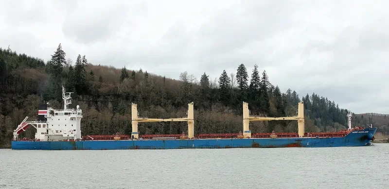 PRASLIN Bulk Carrier IMO 9544750 photo 4