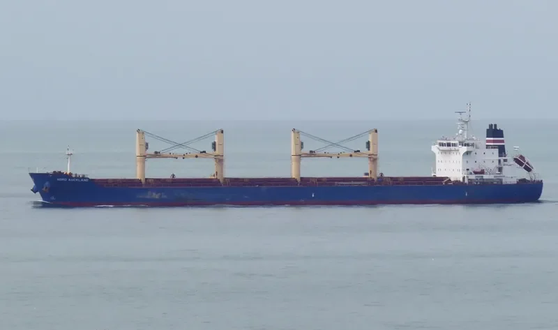 PRASLIN Bulk Carrier IMO 9544750 photo 9
