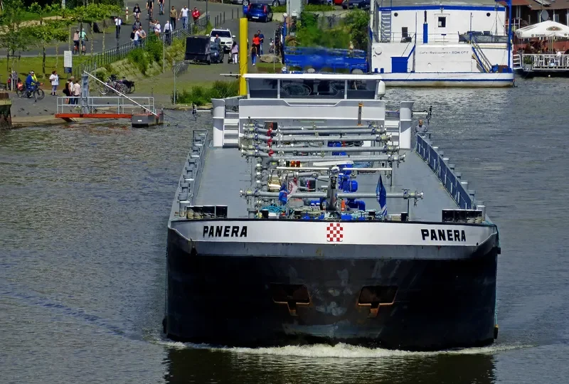 PANERA Tanker IMO 9545091 photo 6