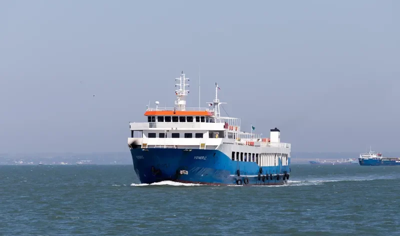 YENER C Ro-Ro IMO 9545522 photo 6