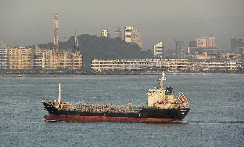 ORKIM LEADER Tanker IMO 9546837 photo 6