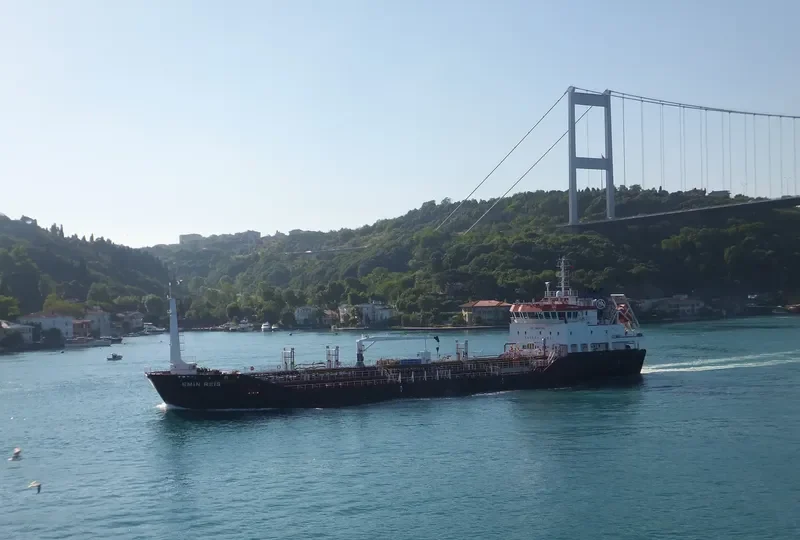 EMIN REIS Tanker IMO 9547570 photo 6