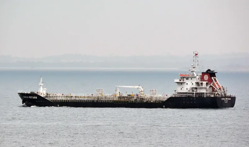 JM SUTERA 6 Tanker IMO 9548160 photo 2