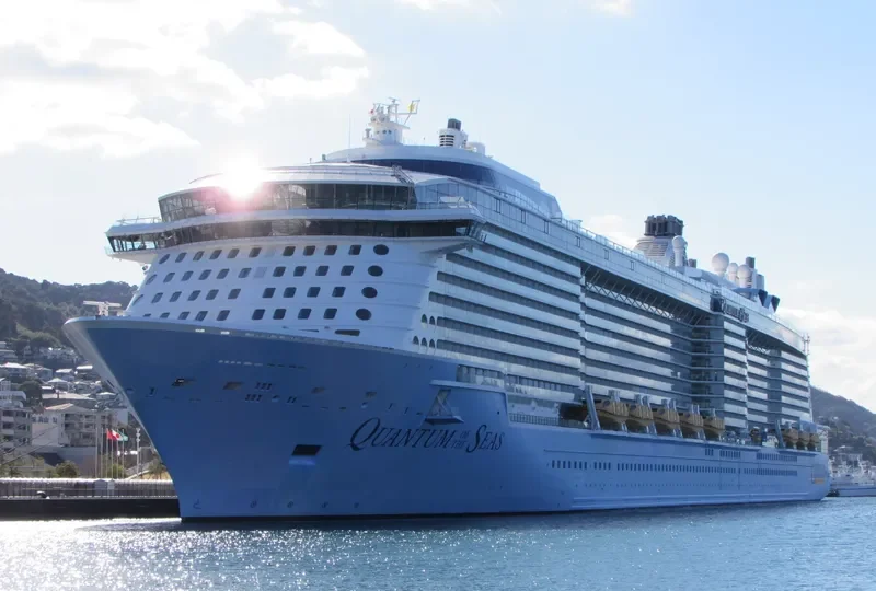 QUANTUM OF THE SEAS Passenger Ship IMO 9549463