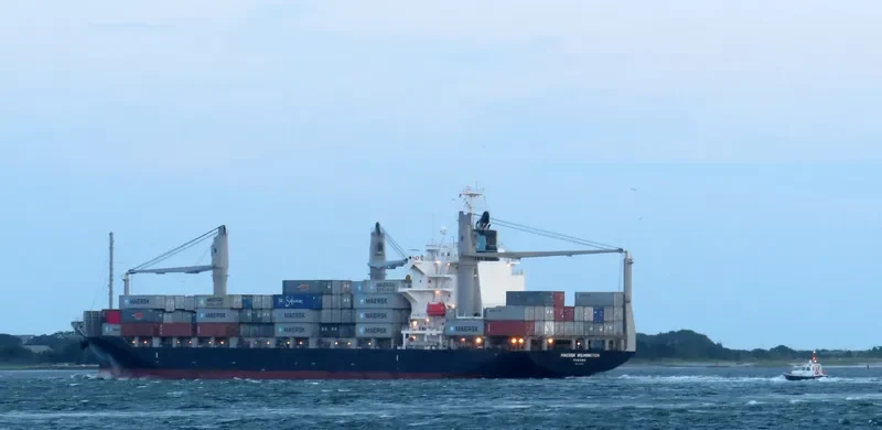 MAERSK WILMINGTON Container Ship IMO 9550319 photo 5
