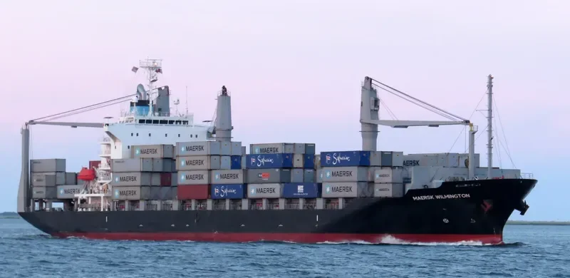 MAERSK WILMINGTON Container Ship IMO 9550319 photo 7