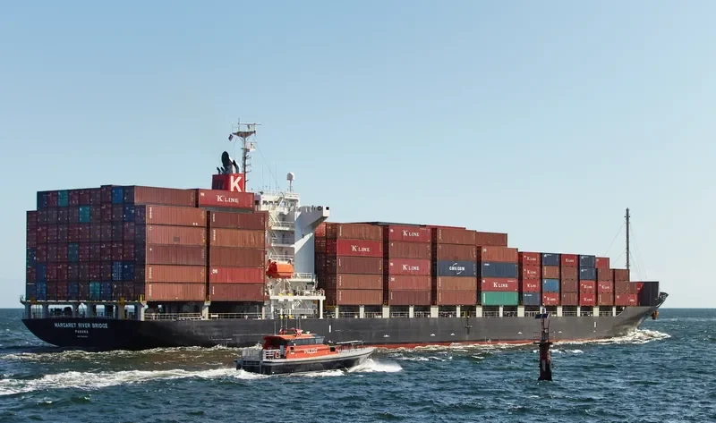 MARGARET RIVER BRIDGE Container Ship IMO 9550383 photo 3