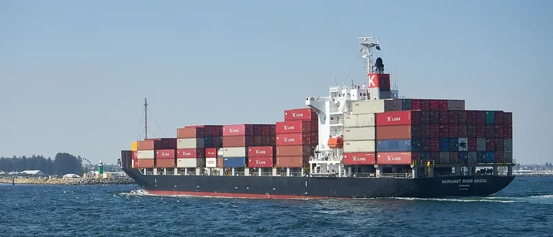 MARGARET RIVER BRIDGE Container Ship IMO 9550383 photo 4