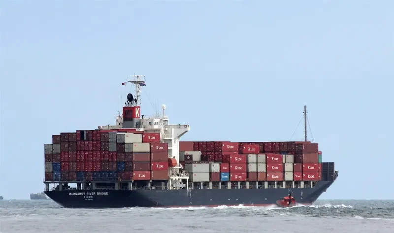 MARGARET RIVER BRIDGE Container Ship IMO 9550383 photo 9