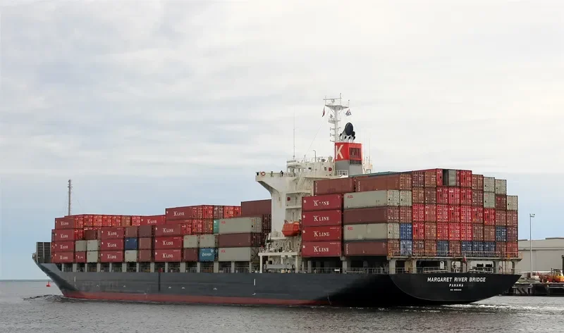 MARGARET RIVER BRIDGE Container Ship IMO 9550383 photo 10