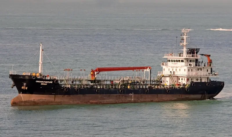CROWN FORTUNE Tanker IMO 9550644 photo 3