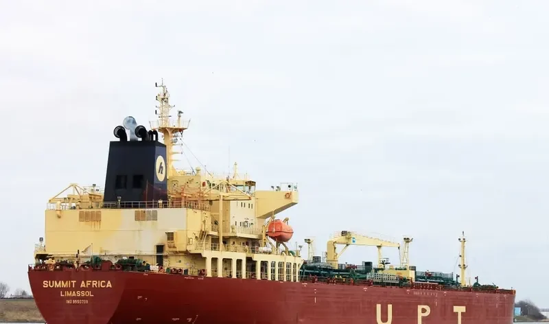 SUMMIT AFRICA Tanker IMO 9550709 photo 2