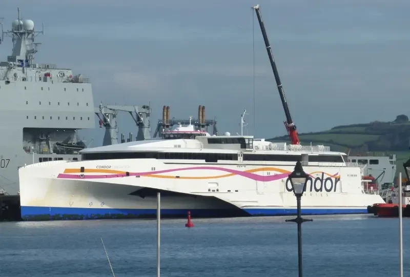 CONDOR LIBERATION Passenger Ship IMO 9551363 photo 4