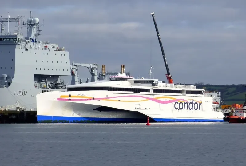 CONDOR LIBERATION Passenger Ship IMO 9551363 photo 5