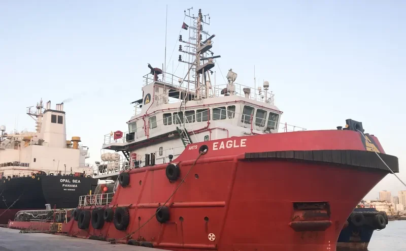 AHTS EAGLE Offshore Vessel IMO 9552604 photo 2