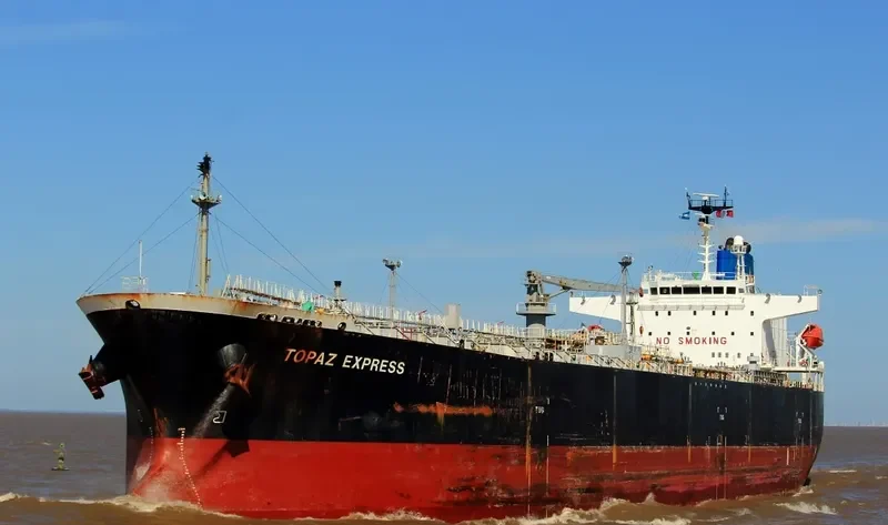 TOPAZ EXPRESS Tanker IMO 9552800 photo 3