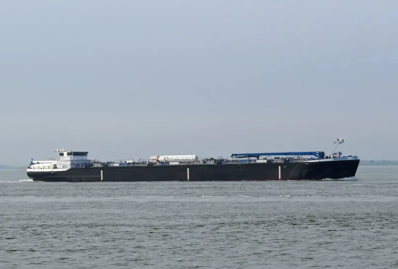 ARGONON Tanker IMO 9552903 photo 4
