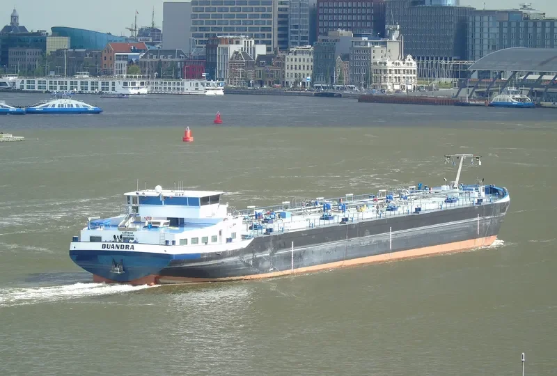 DUANDRA Tanker IMO 9552927 photo 10