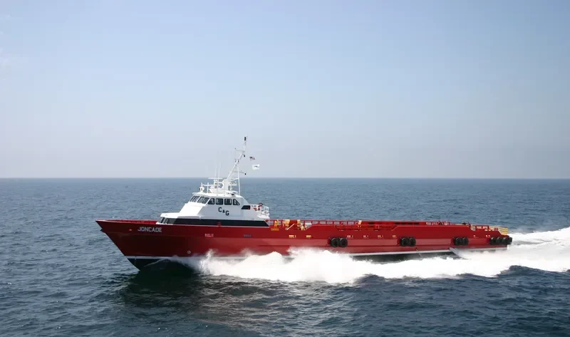 JONCADE Passenger Ship IMO 9553165 photo 2