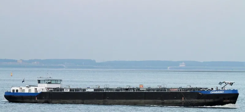 DAMIANO Tanker IMO 9554559 photo 3
