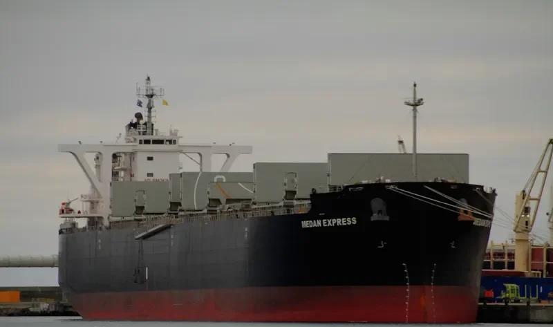 MEDAN EXPRESS Bulk Carrier IMO 9554743 photo 2