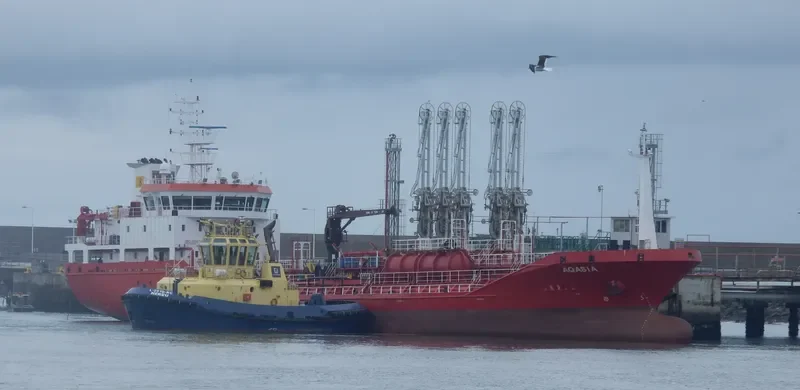 AQASIA Tanker IMO 9556753 photo 2