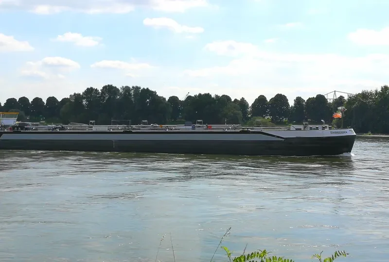 THEODORA Tanker IMO 9557941 photo 6