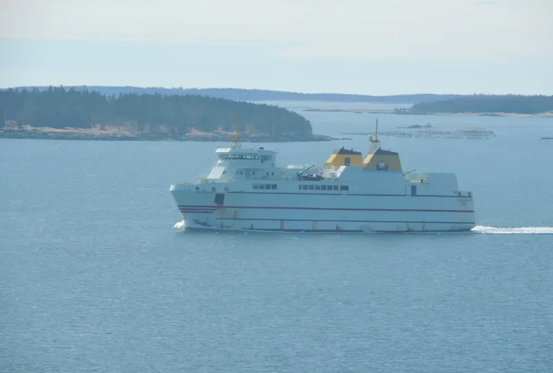 GRAND MANAN ADVENTURE Ro-Ro IMO 9558103 photo 8