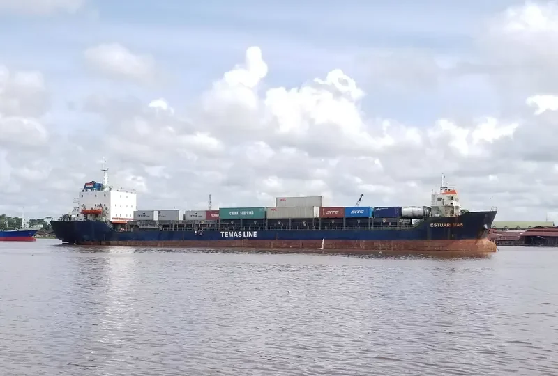 ESTUARI MAS Container Ship IMO 9558488 photo 2