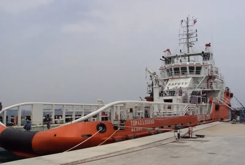 TOPAZ LEGEND Offshore Vessel IMO 9560302 photo 2