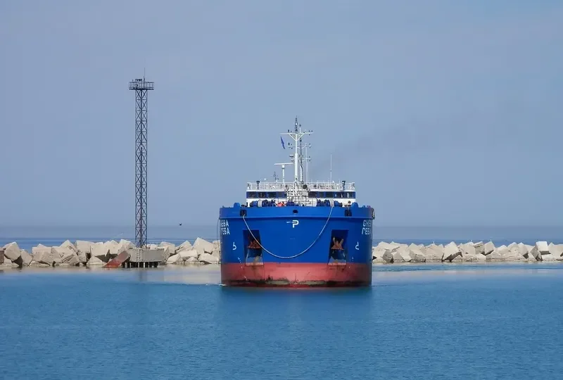 GHEBA Tanker IMO 9560936 photo 6