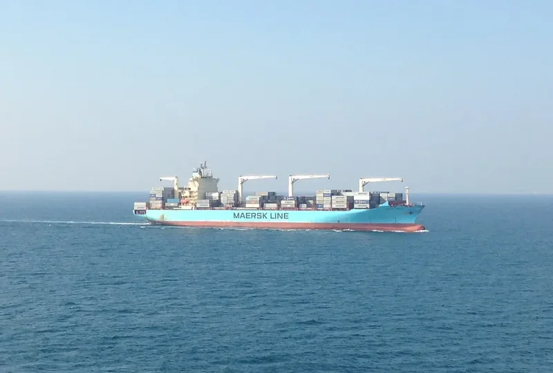 MAERSK CUNENE Container Ship IMO 9561485 photo 2
