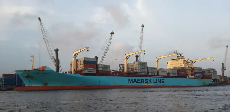 MAERSK CUNENE Container Ship IMO 9561485 photo 8