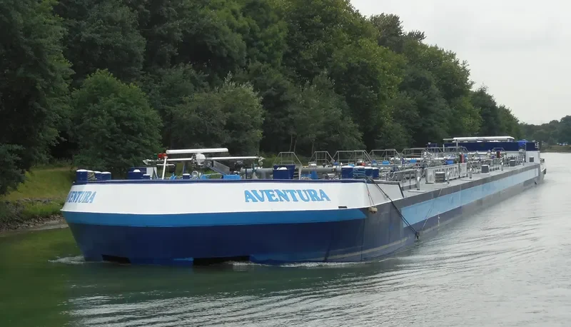 AVENTURA Tanker IMO 9562221 photo 4