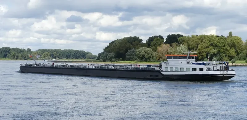ALDABRA Tanker IMO 9562659 photo 2