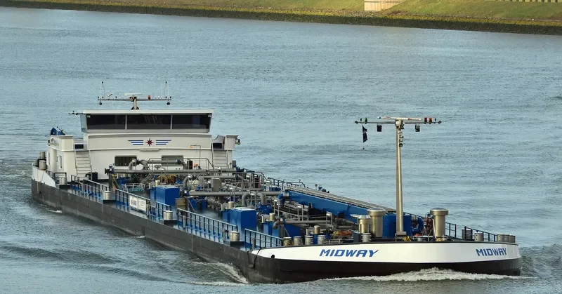 MIDWAY Tanker IMO 9563471 photo 7