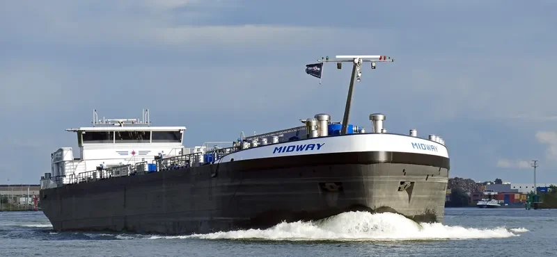 MIDWAY Tanker IMO 9563471 photo 9
