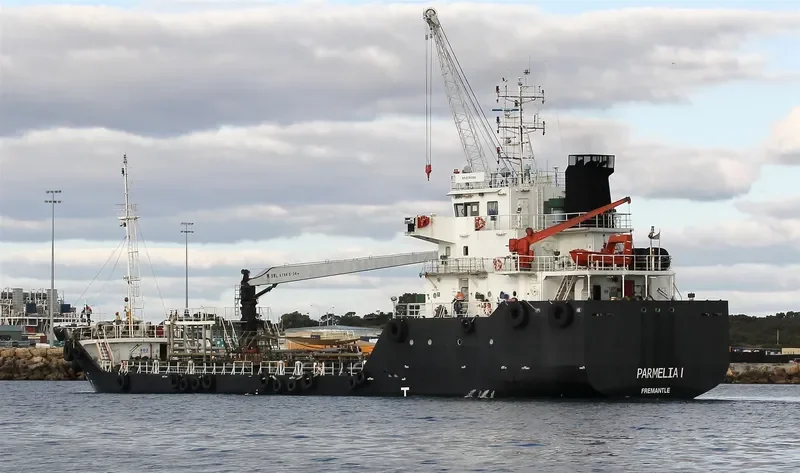 PARMELIA I Tanker IMO 9565168 photo 3