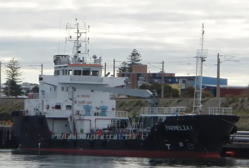 PARMELIA I Tanker IMO 9565168 photo 8