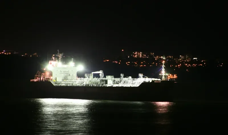 WAWASAN JADE Tanker IMO 9565613 photo 7