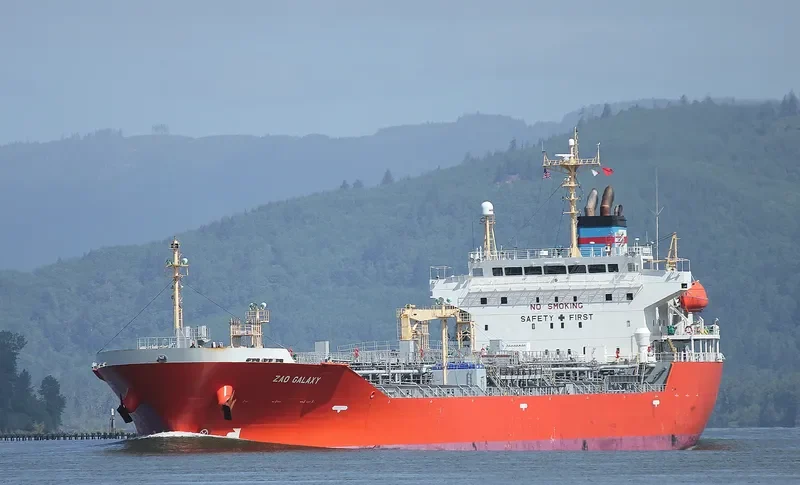 ZAO GALAXY Tanker IMO 9566150 photo 10